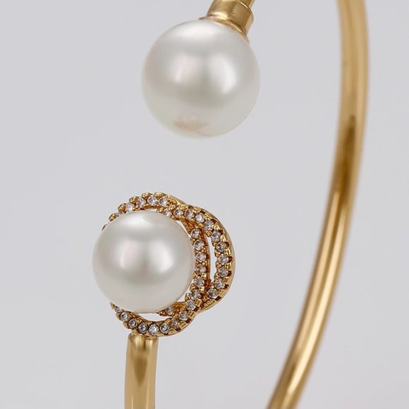Beautiful Pearl 18KGP Bangle Bracelet - Picture 3 of 9